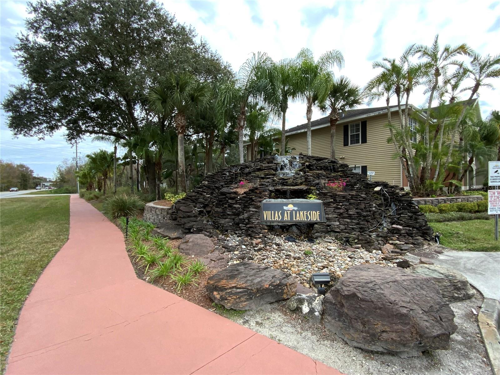 VILLAS AT LAKESIDE A CONDO - Residential