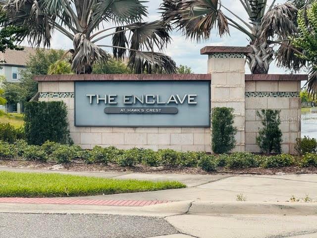 ENCLAVE AT HAWKS CREST - Residential Lease