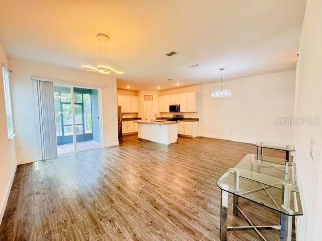 ENCLAVE AT HAWKS CREST - Residential Lease