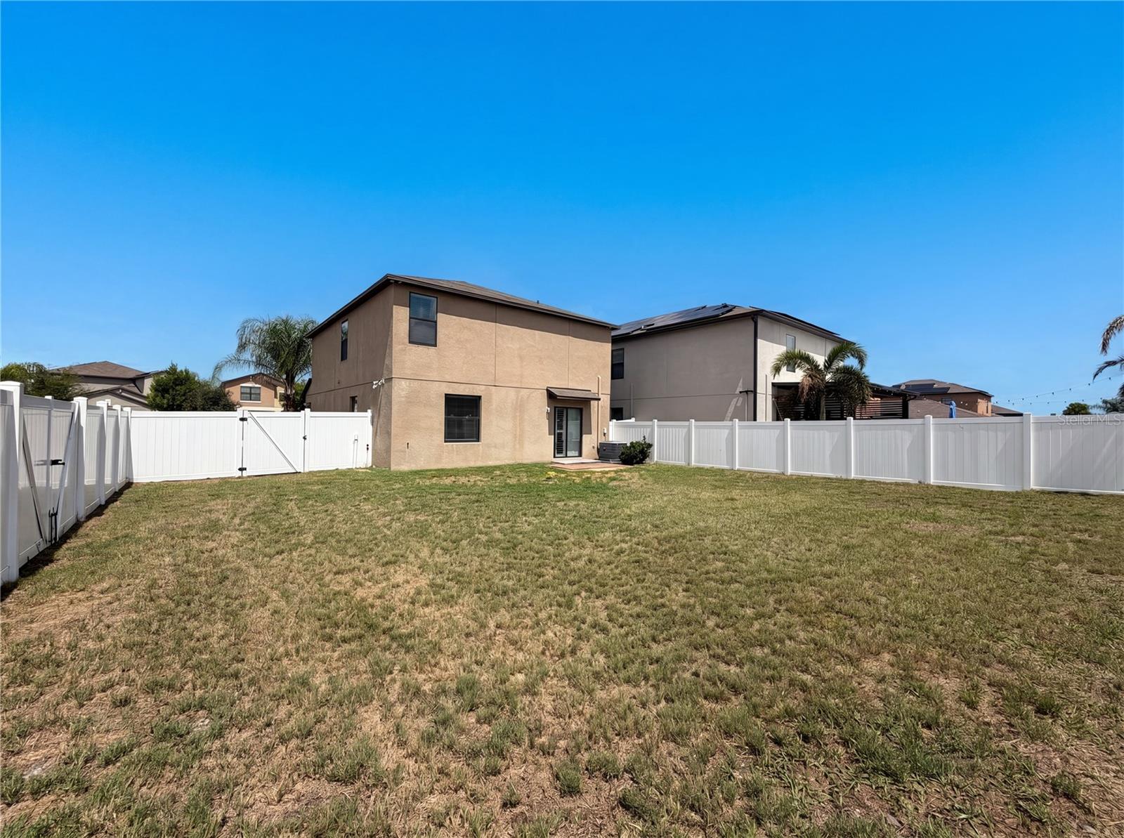 CARLTON LAKES WEST PH 1 & - Residential