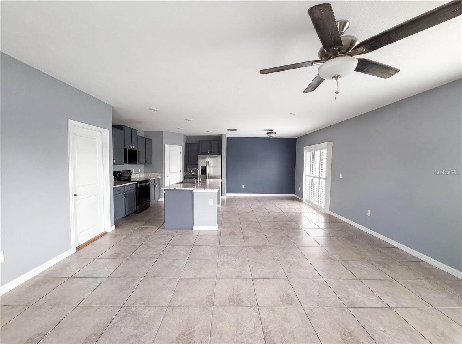 CARLTON LAKES WEST PH 1 & - Residential