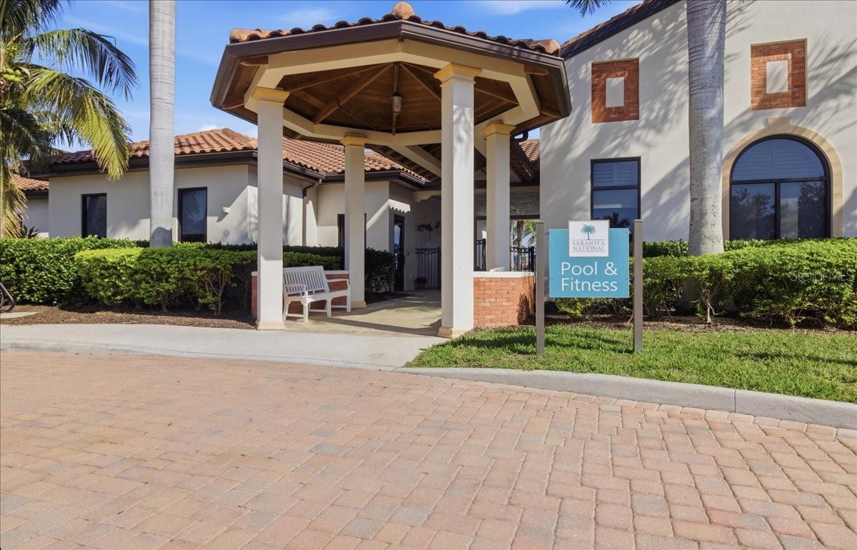 SARASOTA NATIONAL PH 13-B - Residential
