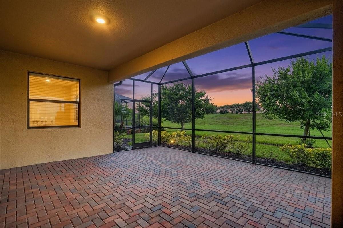 SARASOTA NATIONAL PH 13-B - Residential