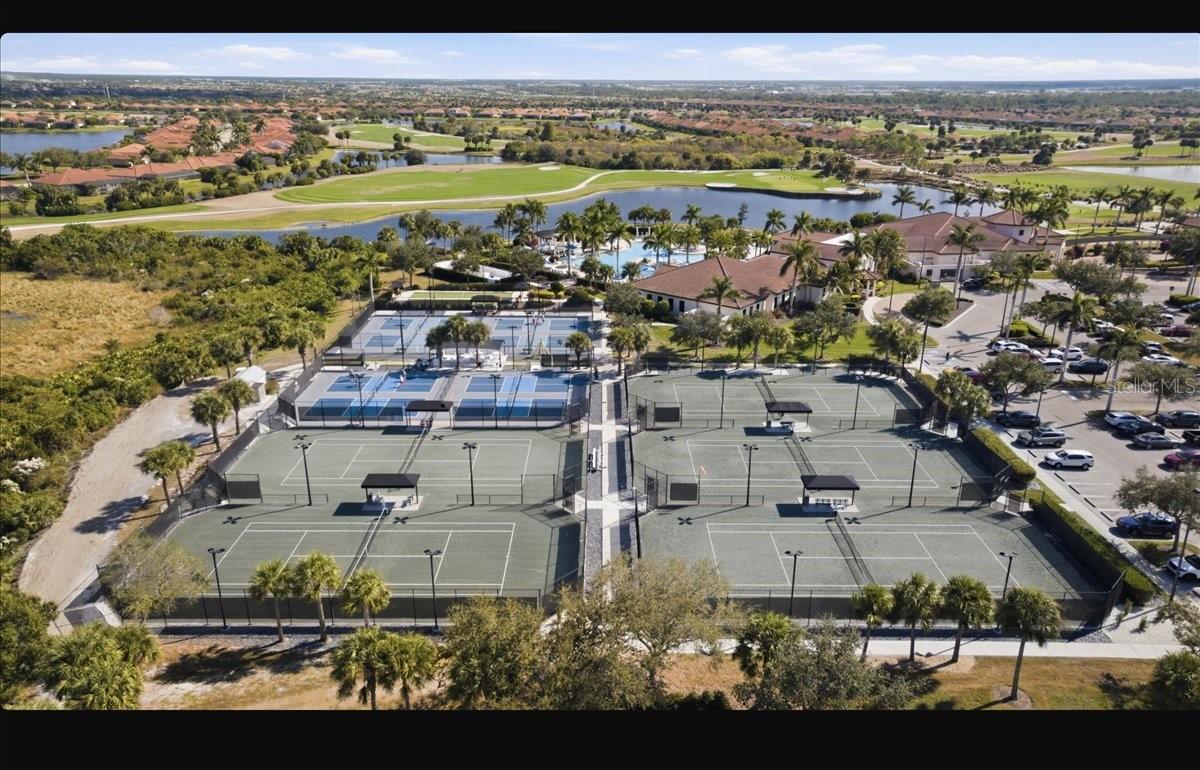 SARASOTA NATIONAL PH 13-B - Residential