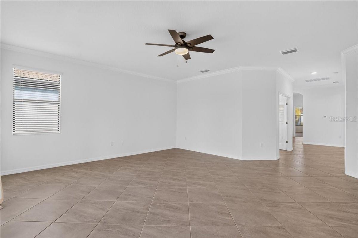 SARASOTA NATIONAL PH 13-B - Residential