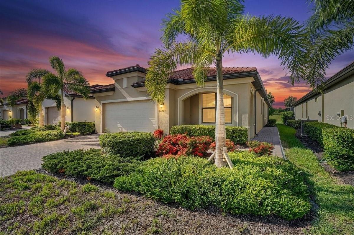 SARASOTA NATIONAL PH 13-B - Residential