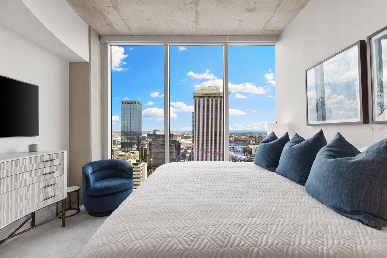 SKYPOINT A CONDO - Residential
