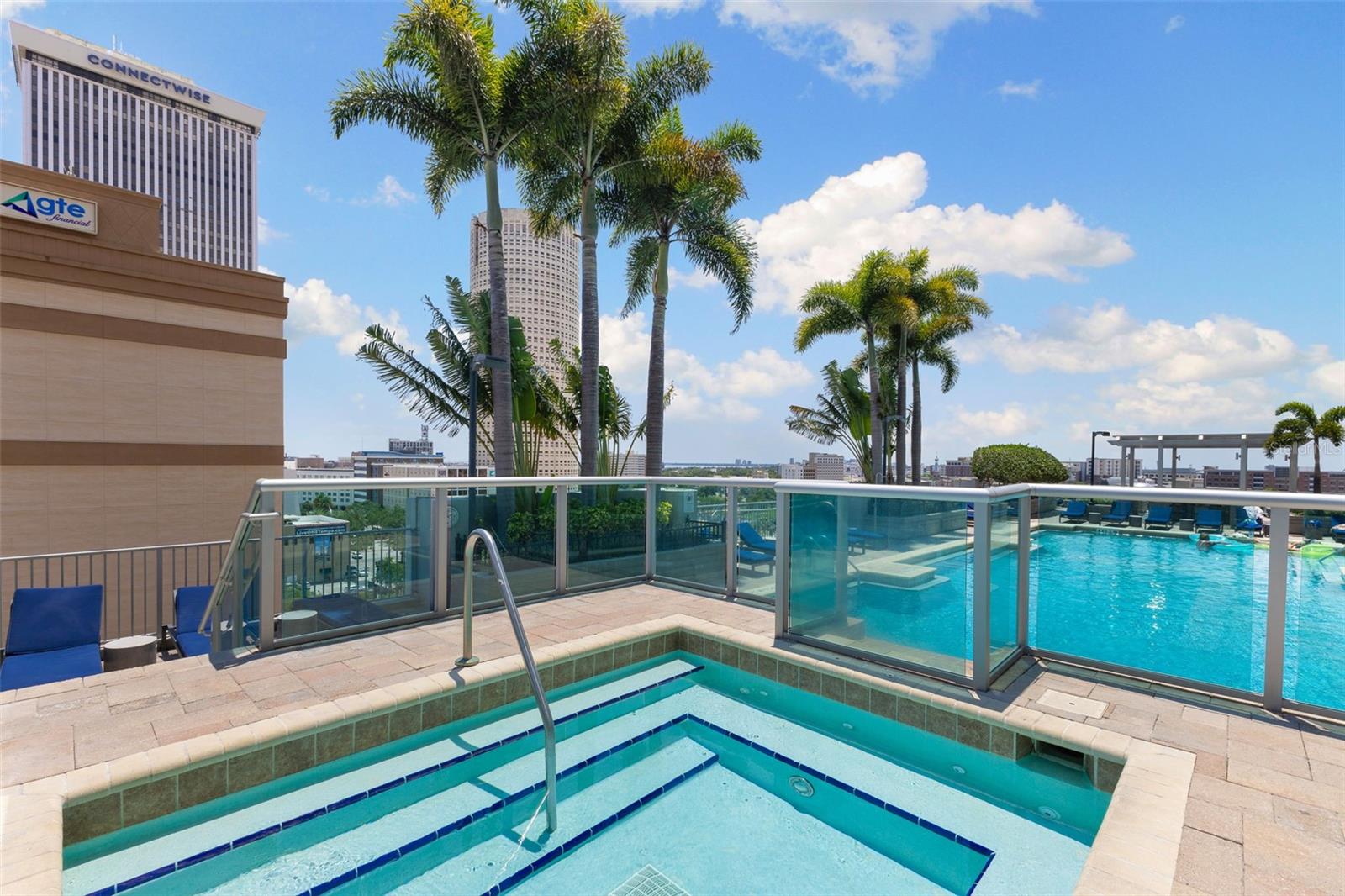 SKYPOINT A CONDO - Residential