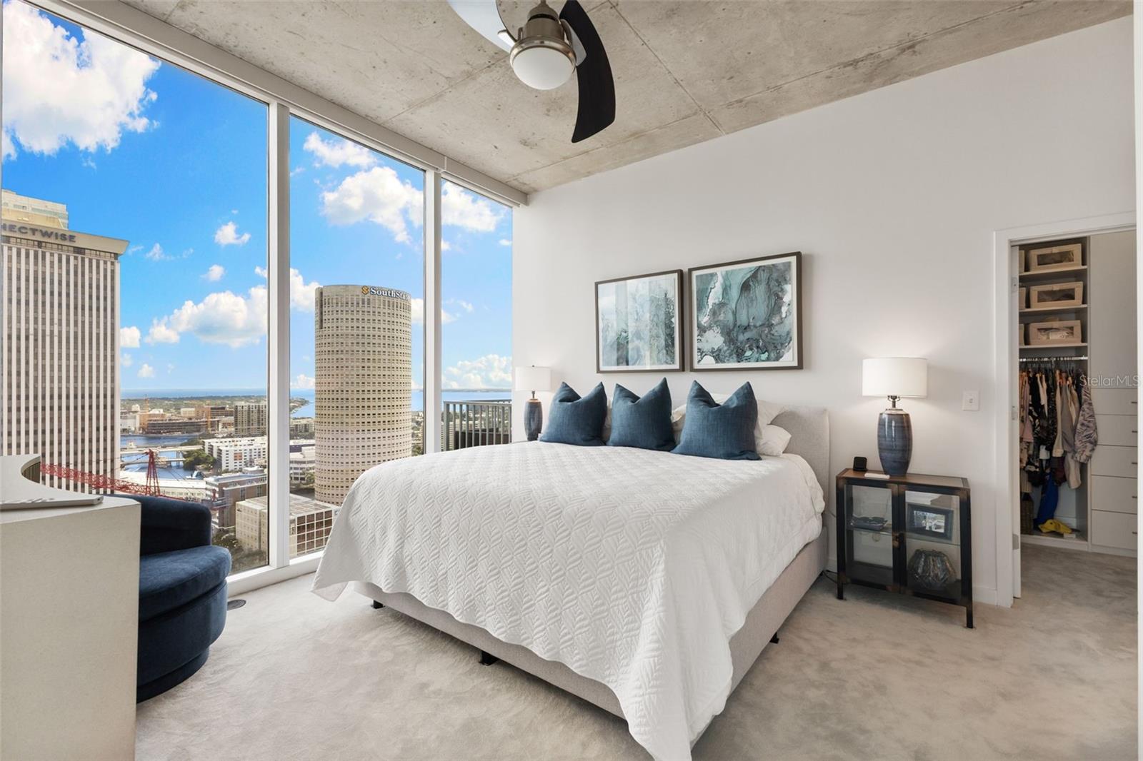 SKYPOINT A CONDO - Residential