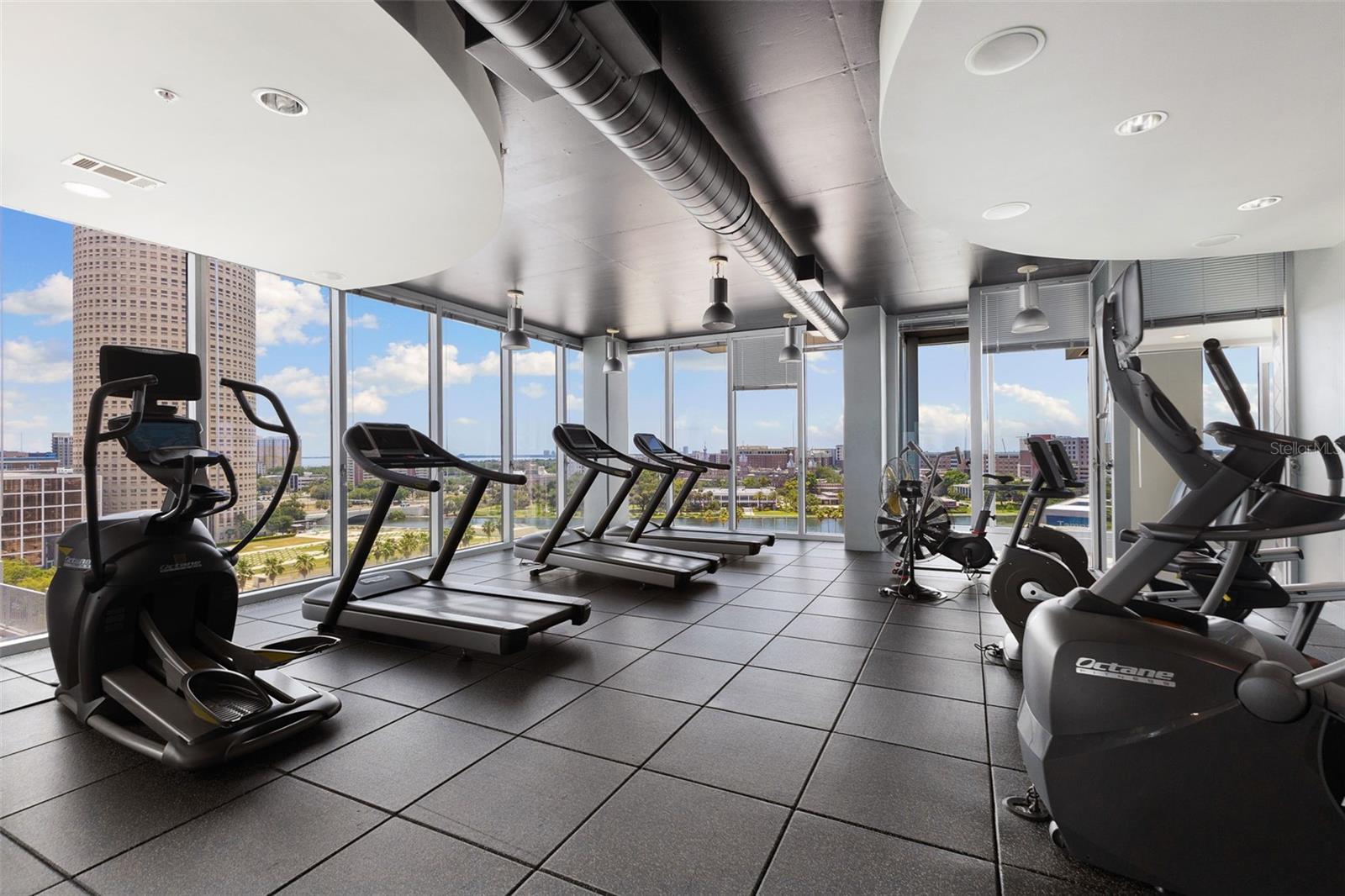 SKYPOINT A CONDO - Residential