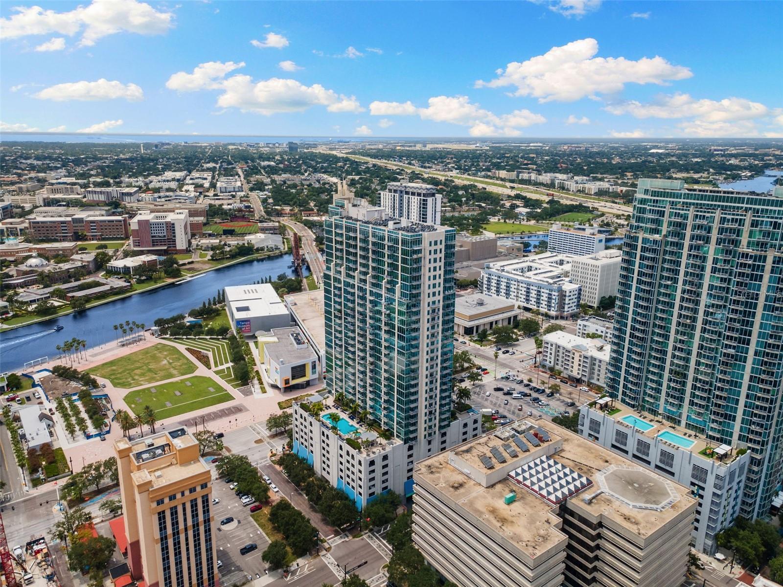 SKYPOINT A CONDO - Residential