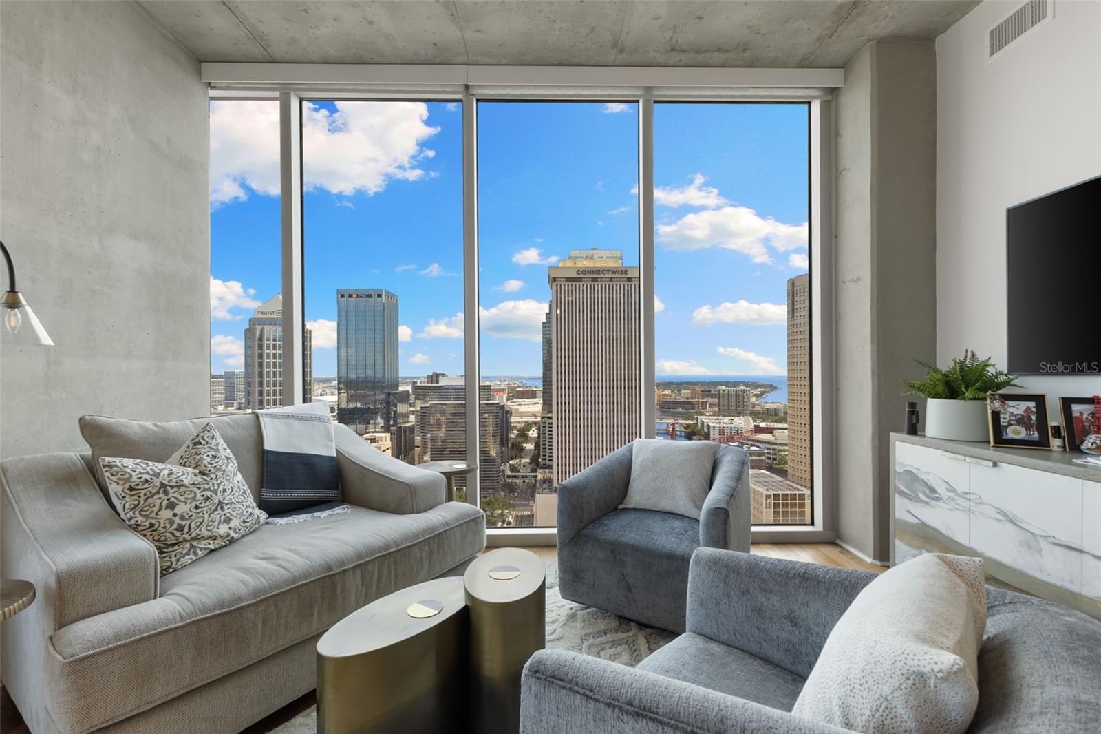 SKYPOINT A CONDO - Residential