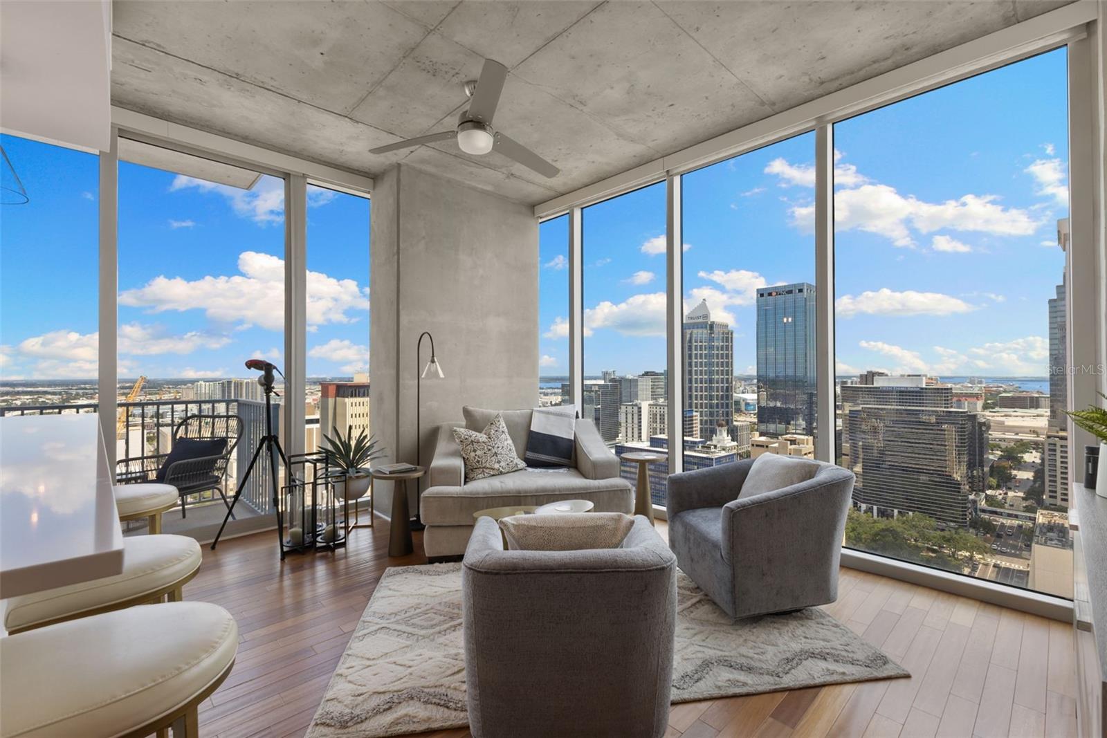 SKYPOINT A CONDO - Residential