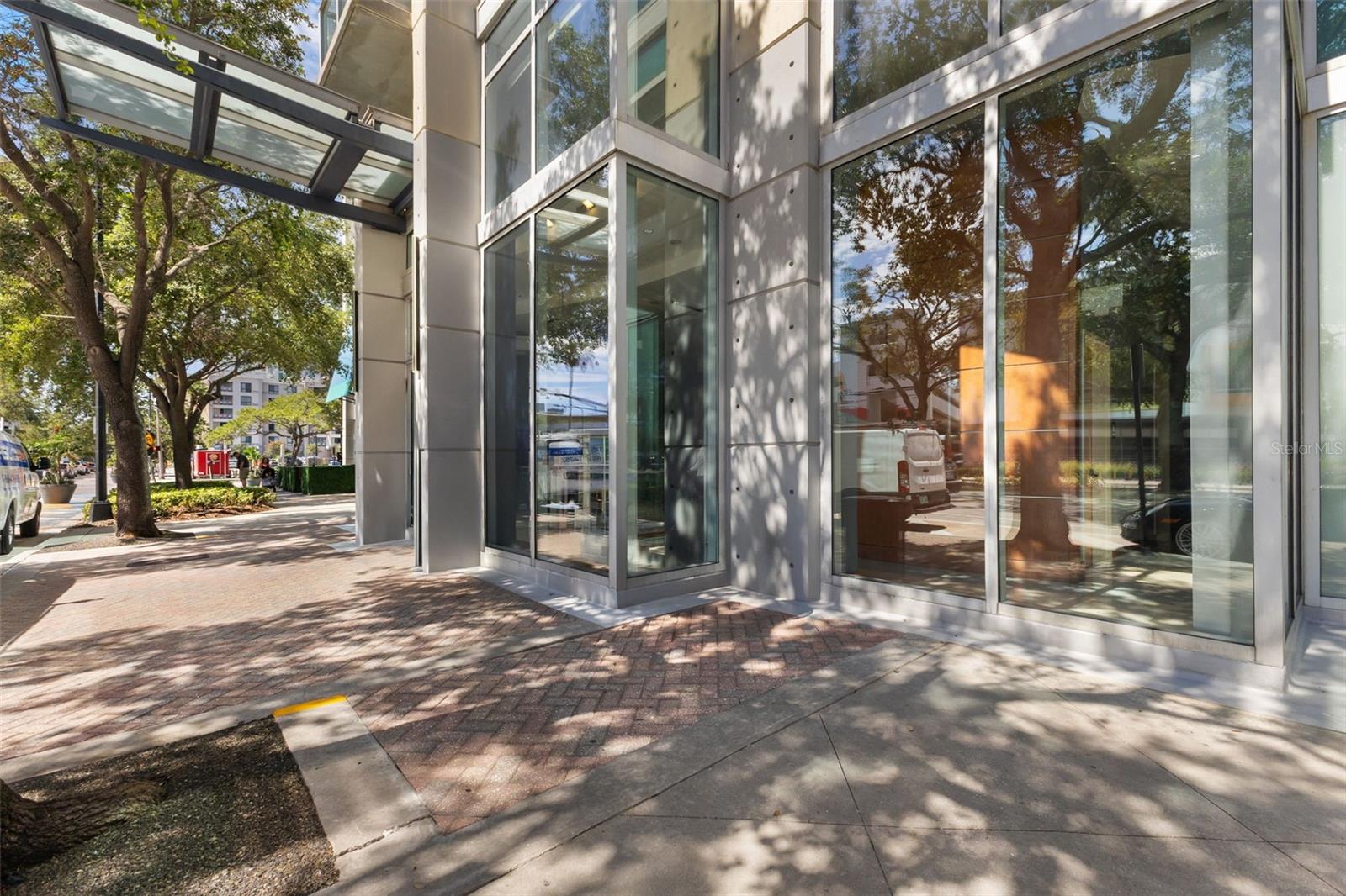 SKYPOINT A CONDO - Residential