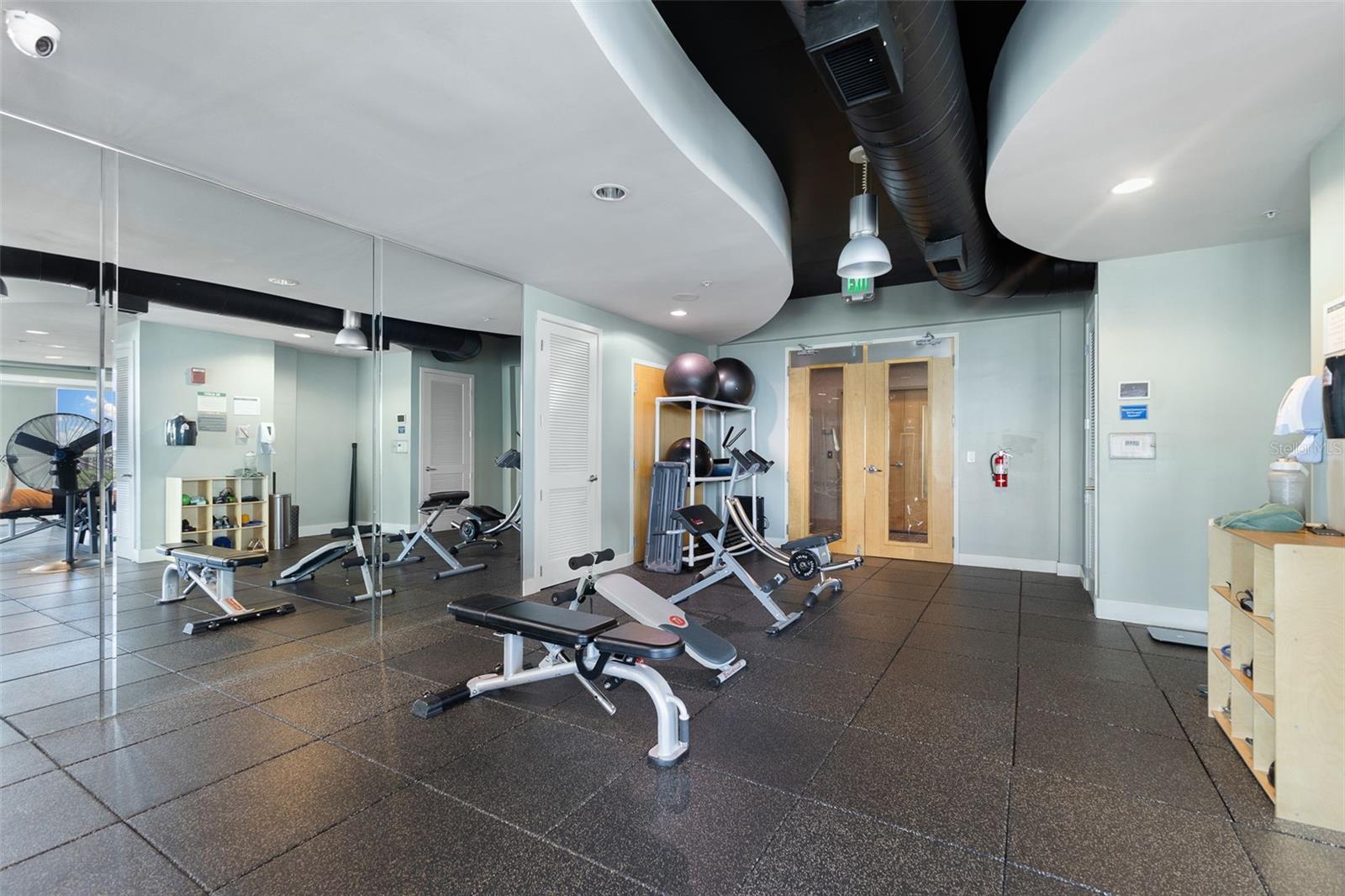 SKYPOINT A CONDO - Residential