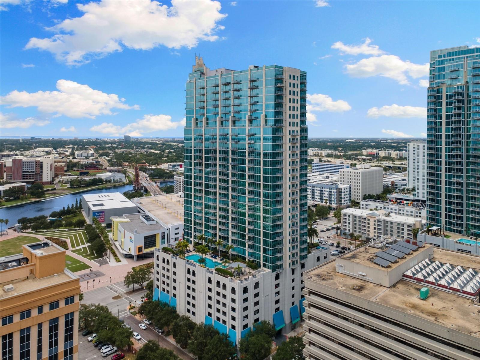 SKYPOINT A CONDO - Residential