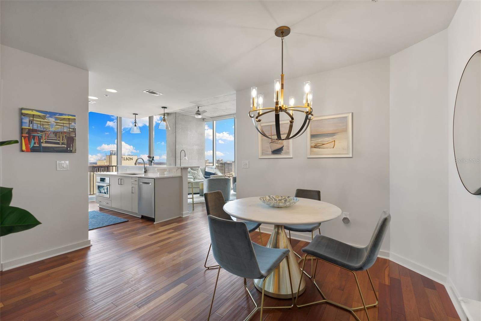 SKYPOINT A CONDO - Residential