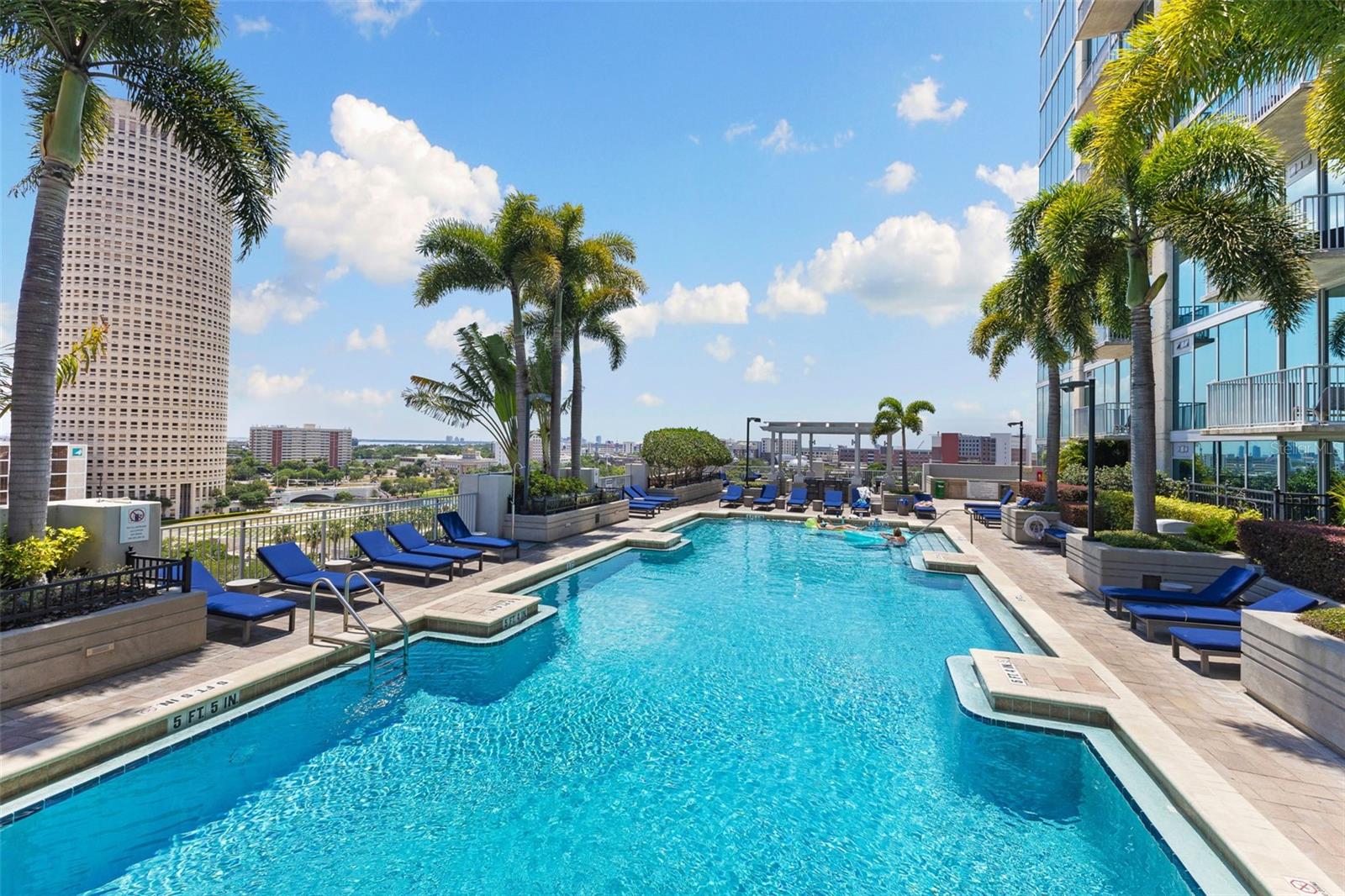 SKYPOINT A CONDO - Residential