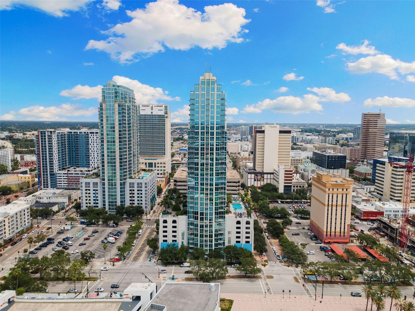 SKYPOINT A CONDO - Residential