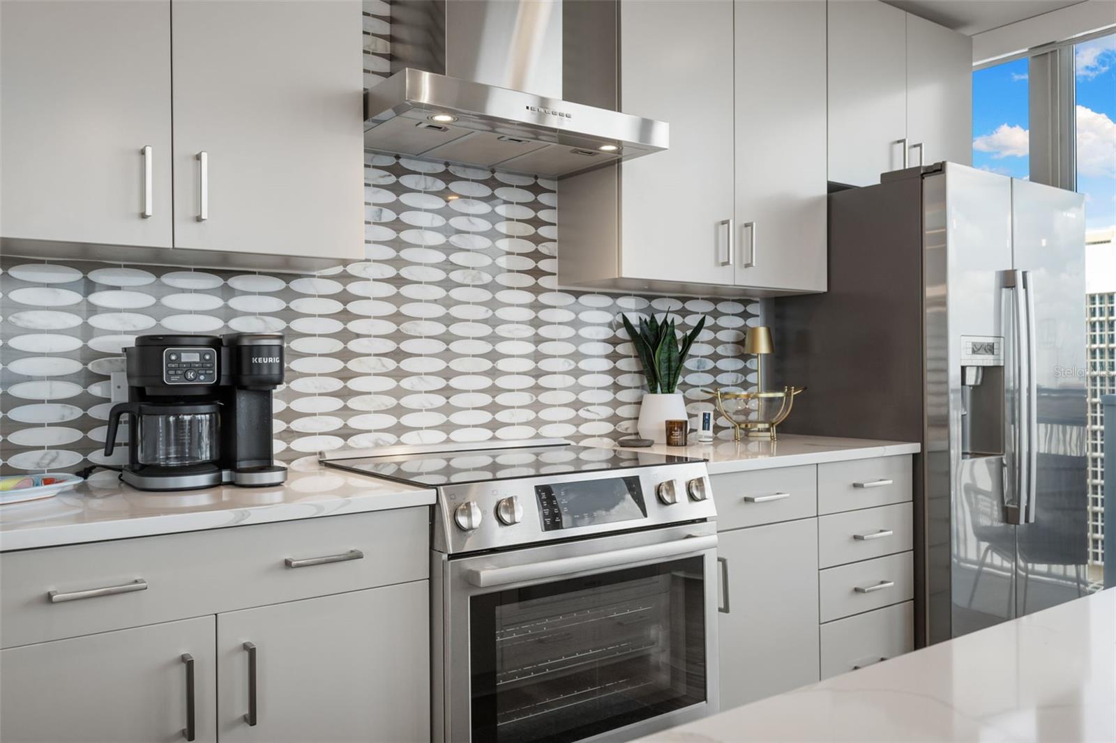 SKYPOINT A CONDO - Residential