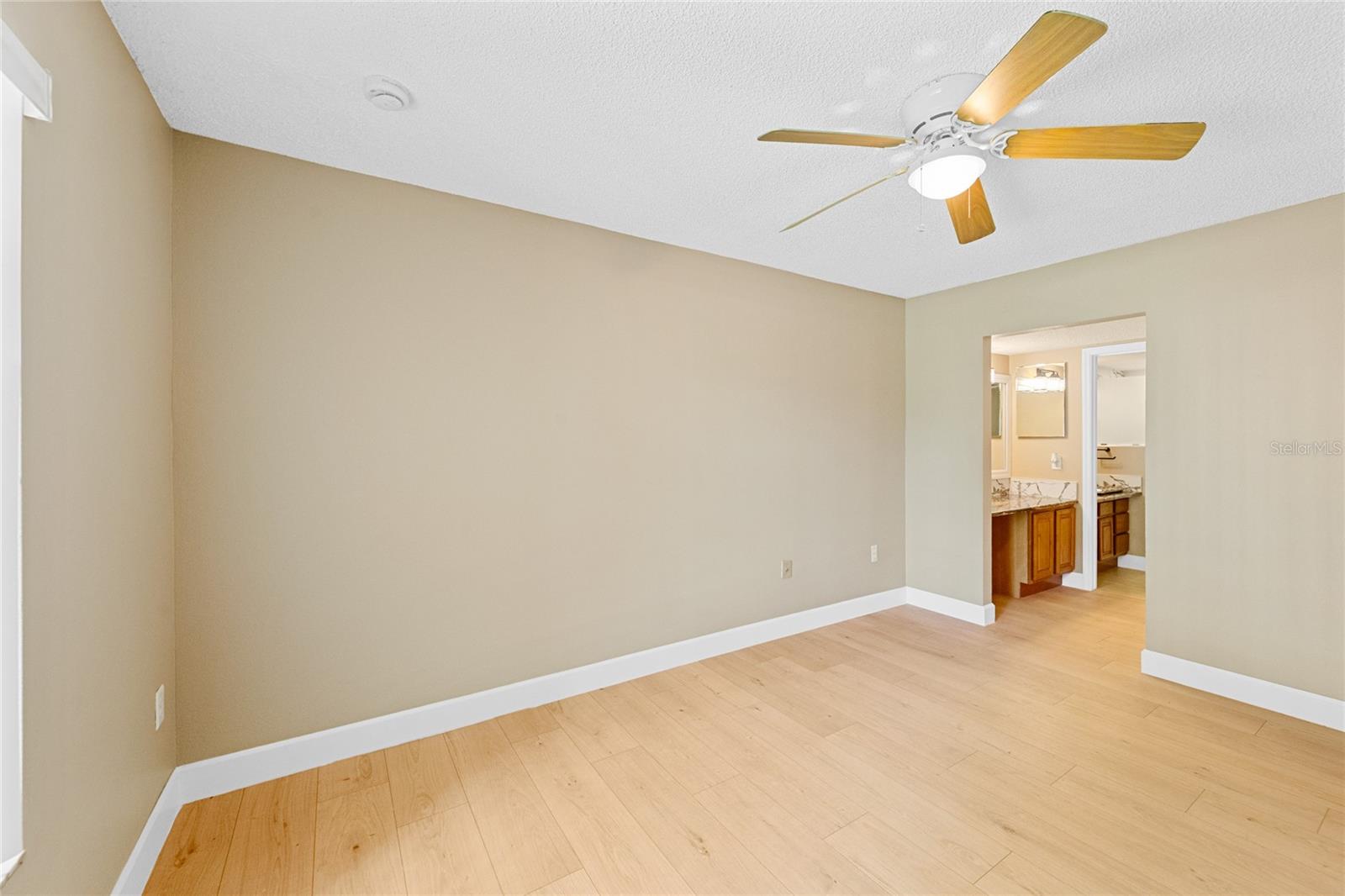 SUN RIDGE 1 A CONDO - Residential