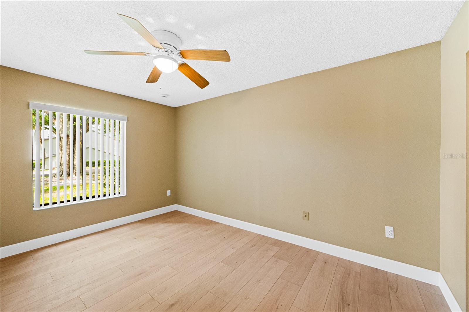 SUN RIDGE 1 A CONDO - Residential