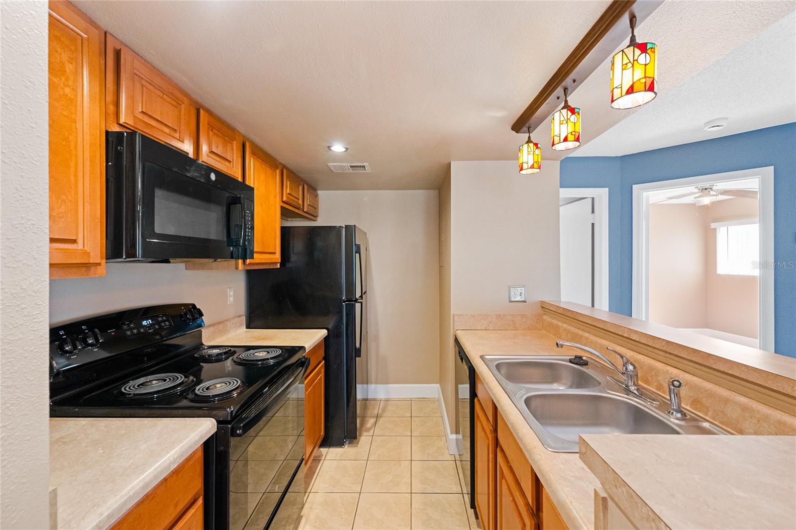 SUN RIDGE 1 A CONDO - Residential