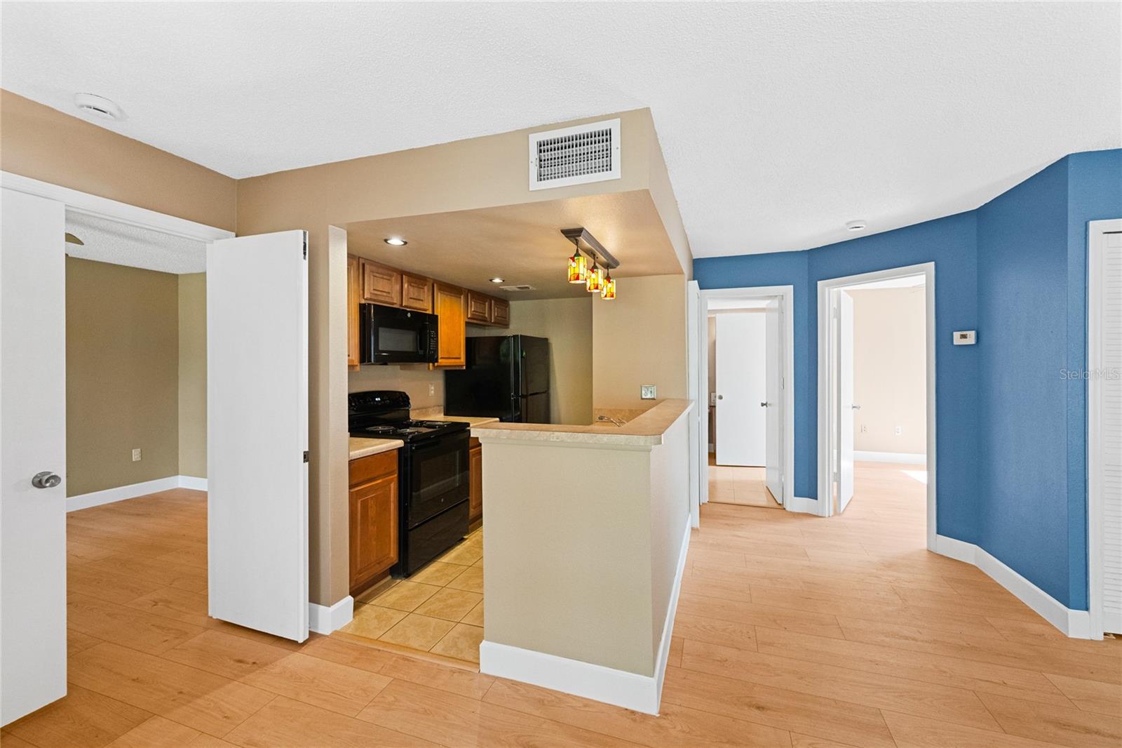 SUN RIDGE 1 A CONDO - Residential