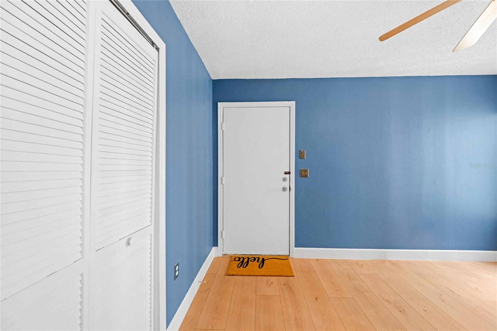 SUN RIDGE 1 A CONDO - Residential