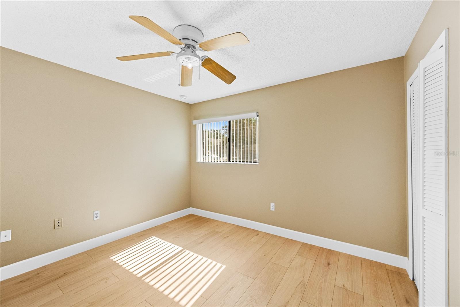 SUN RIDGE 1 A CONDO - Residential