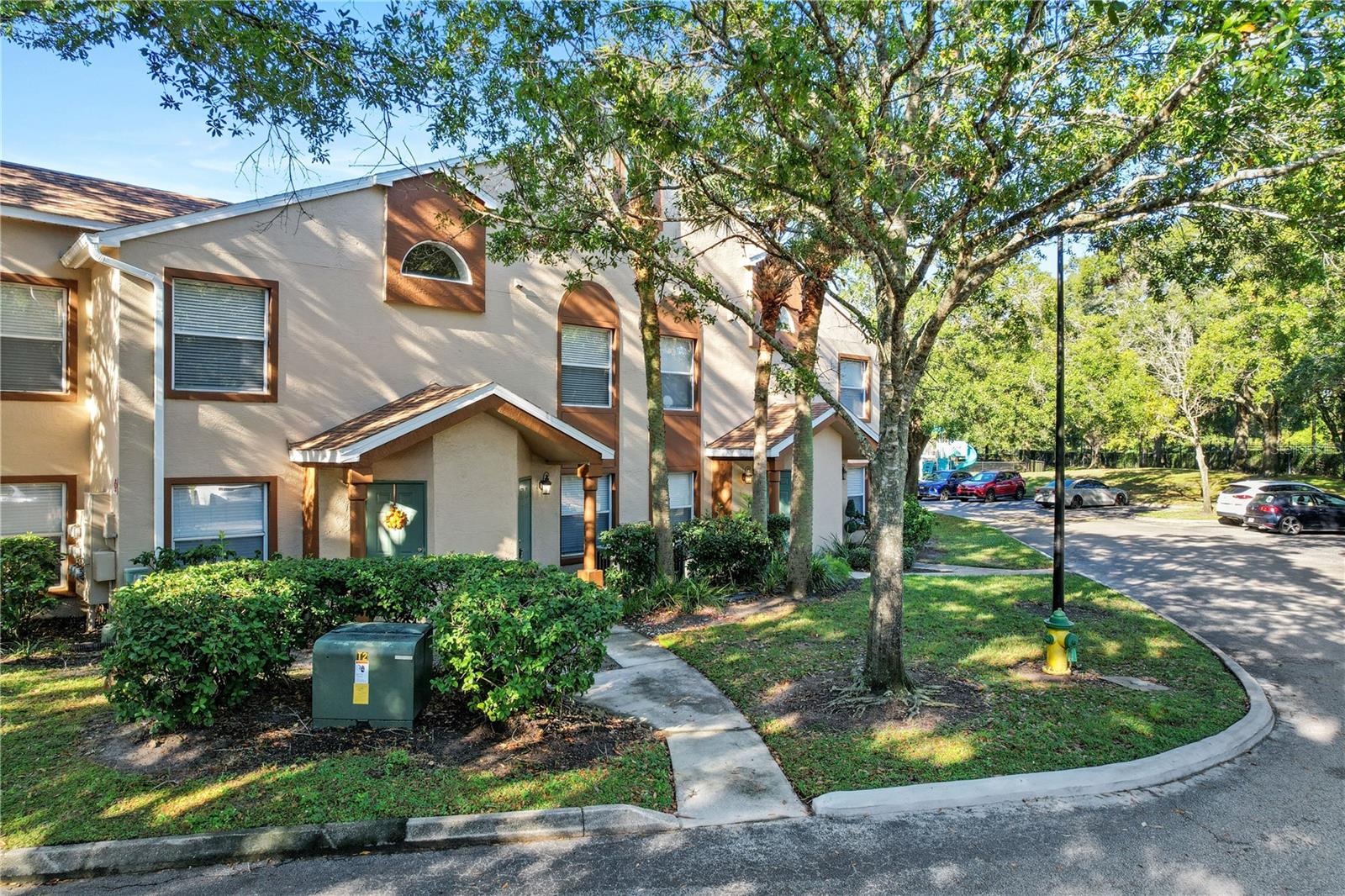 SIESTA LAGO CONDOS BLDG 16 - Residential