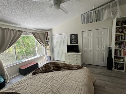 BERKELEY SQUARE - Residential Lease