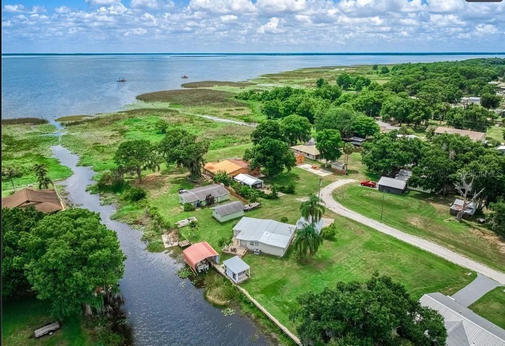 ISTOKPOGA SHORES - Residential