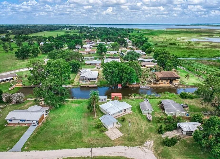 ISTOKPOGA SHORES - Residential