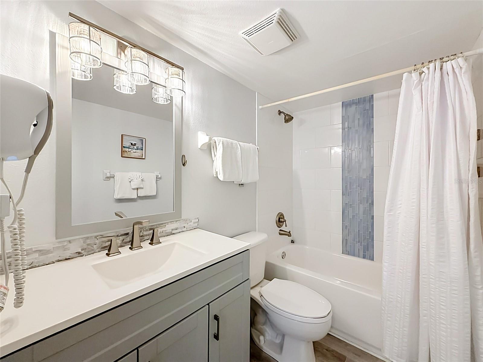 VISTAS ON THE GULF CONDO - Residential