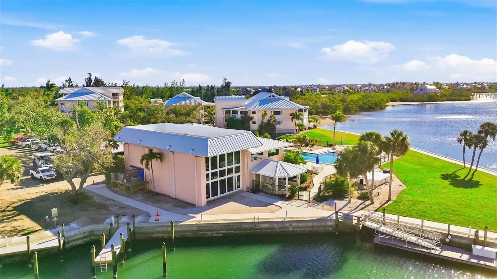 PLACIDA HARBOUR PH 04 BLDG 21 - Residential