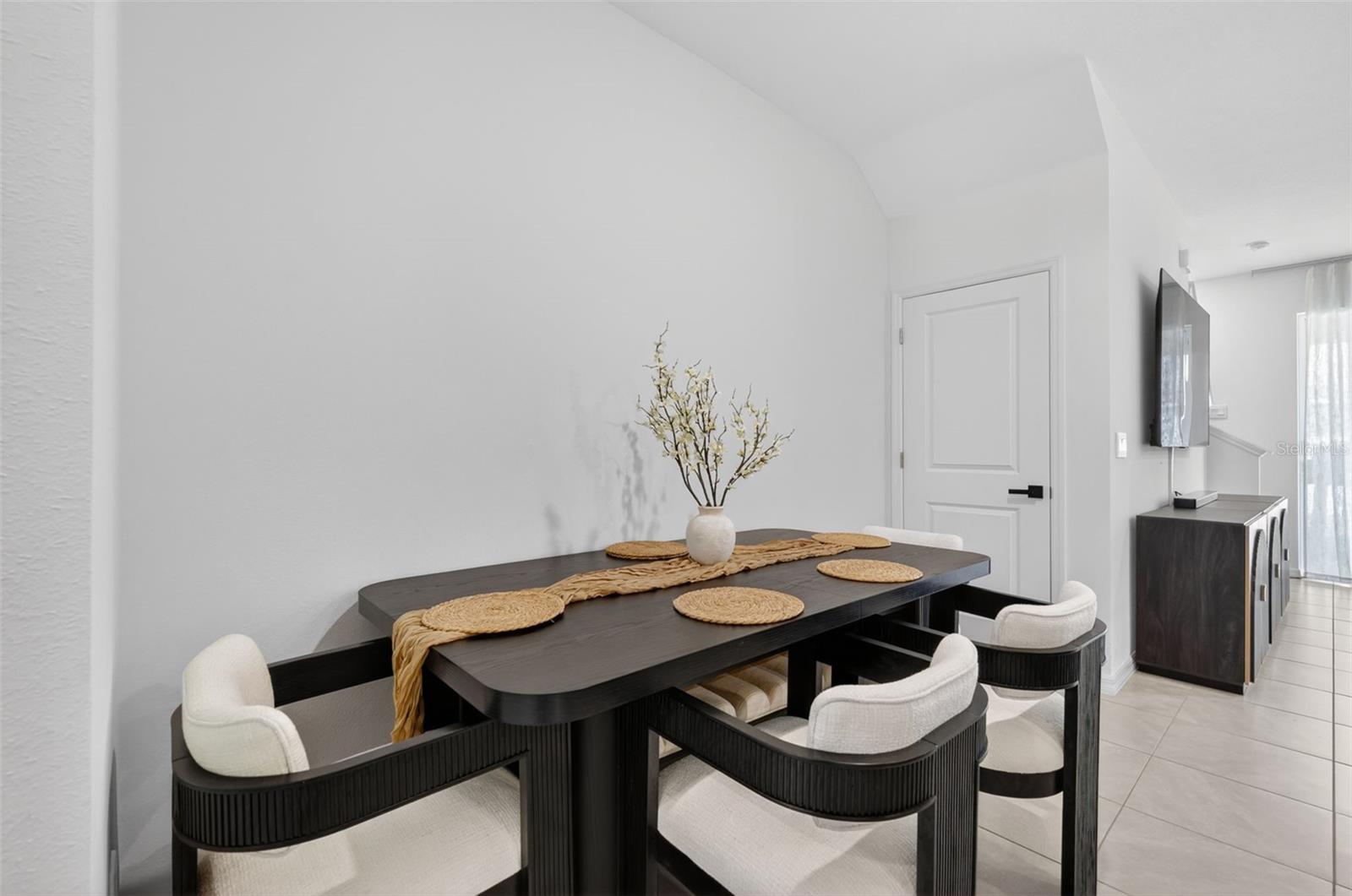 MANGROVE POINT PH 2 & 3 - Residential