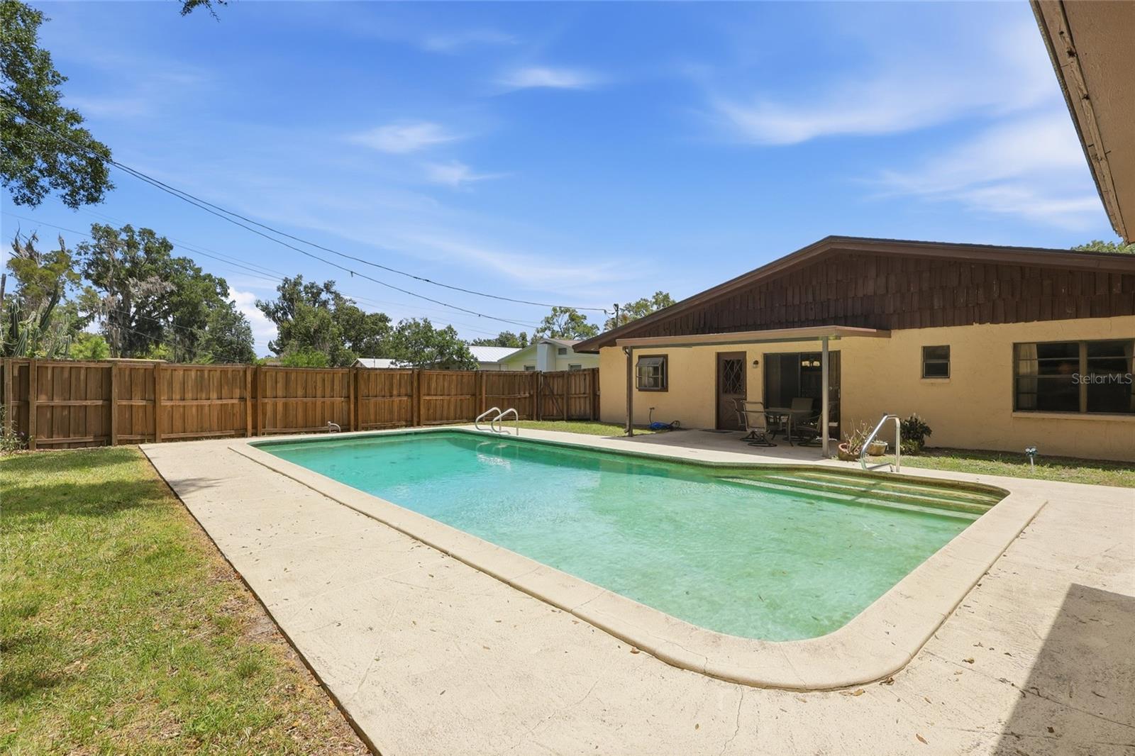 MOORES ADD - Residential