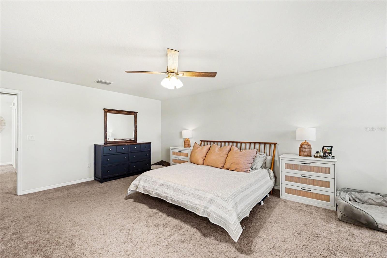 AVALON PARK WEST - Residential