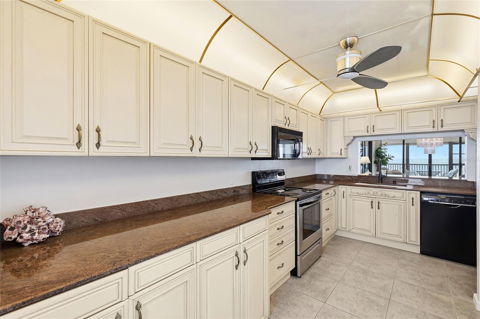 SURFSIDE TOWER CONDO - Residential