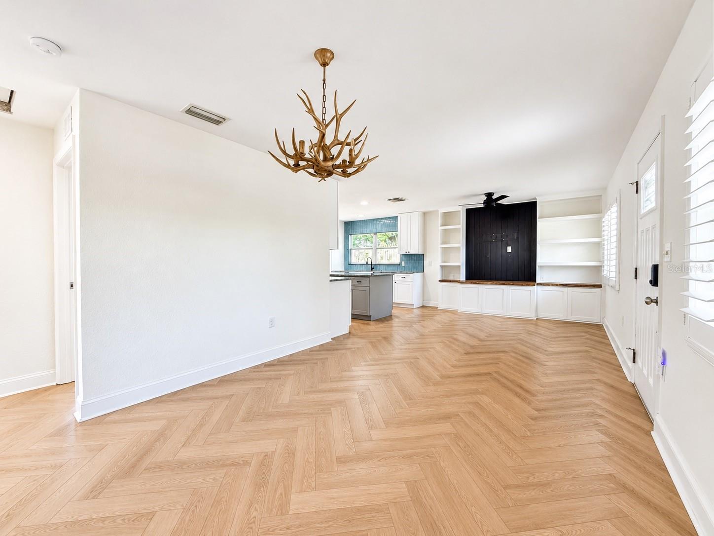 GANDY MANOR ESTATES - Residential Lease