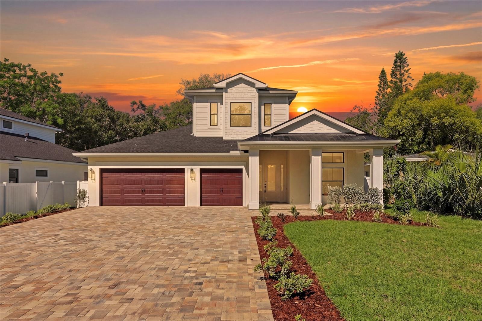 DE SOTO ESTATES - Residential