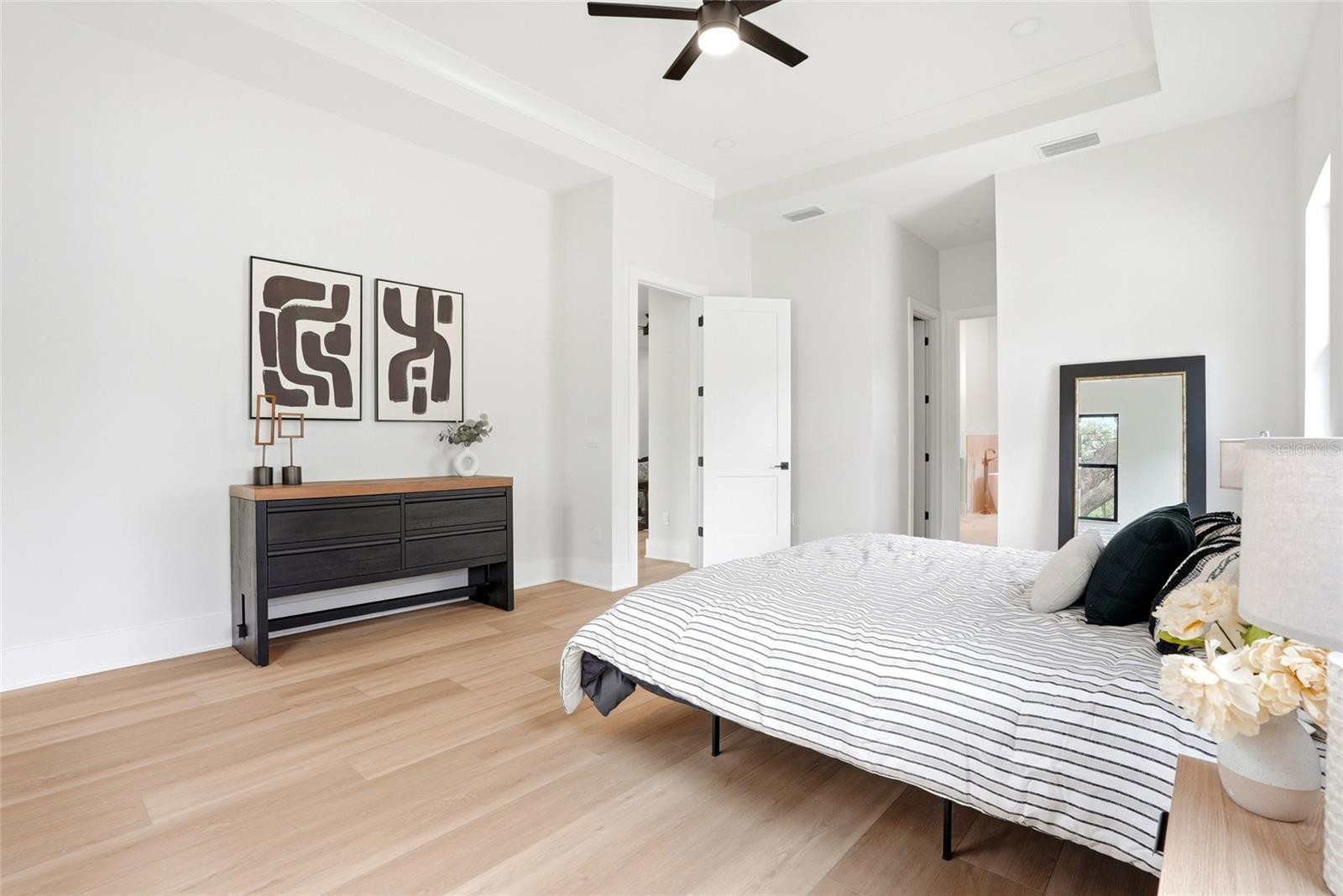 DE SOTO ESTATES - Residential