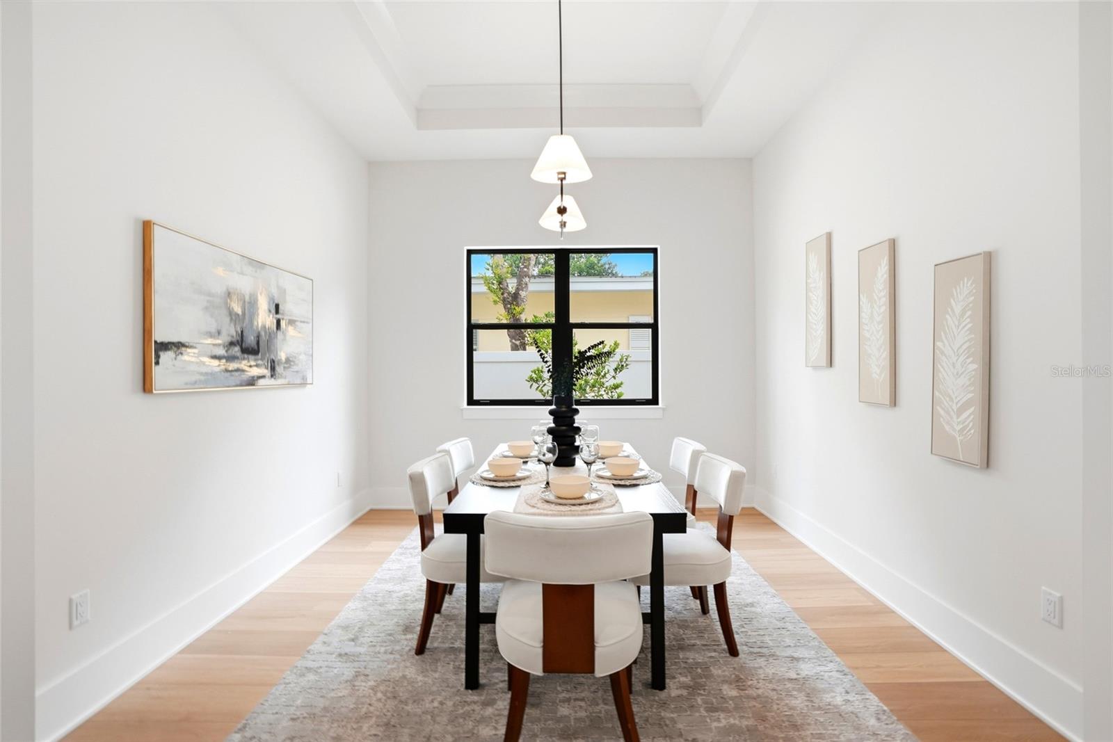 DE SOTO ESTATES - Residential