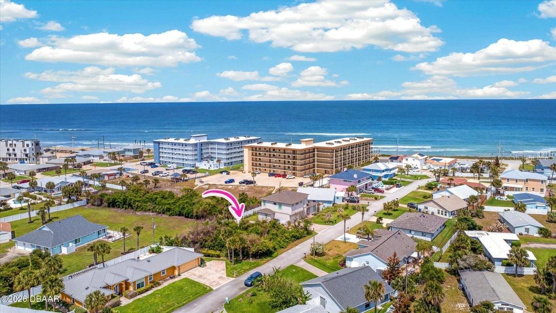 OCEAN BREEZE CIRCLE - Land