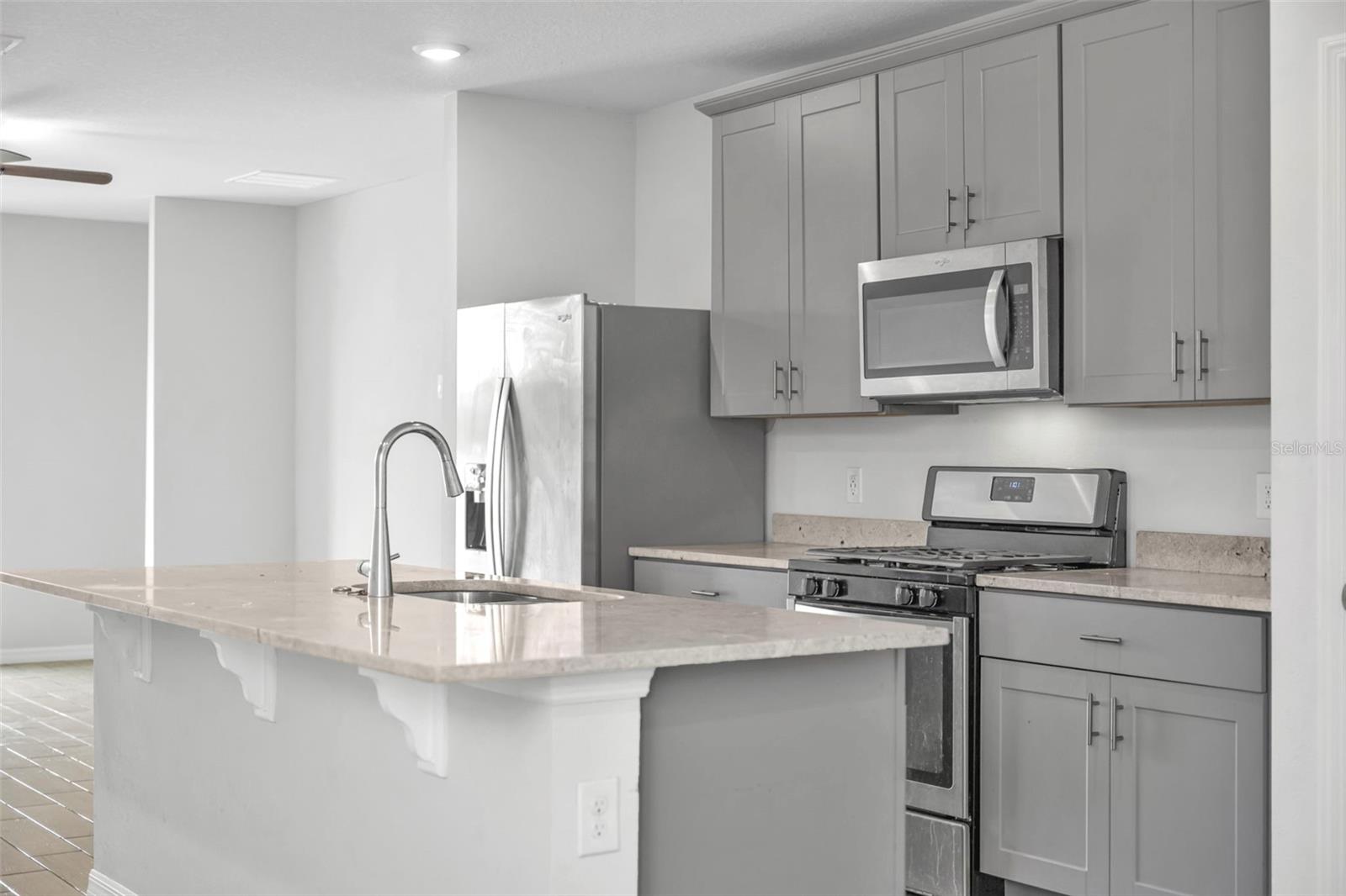 LAKE DENHAM ESTATES - Residential