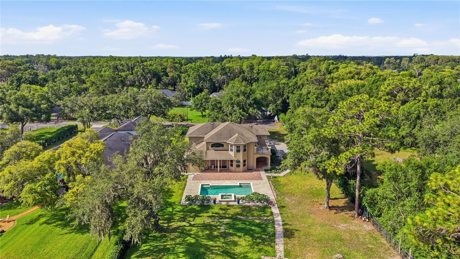 WARREN ESTATES - Residential