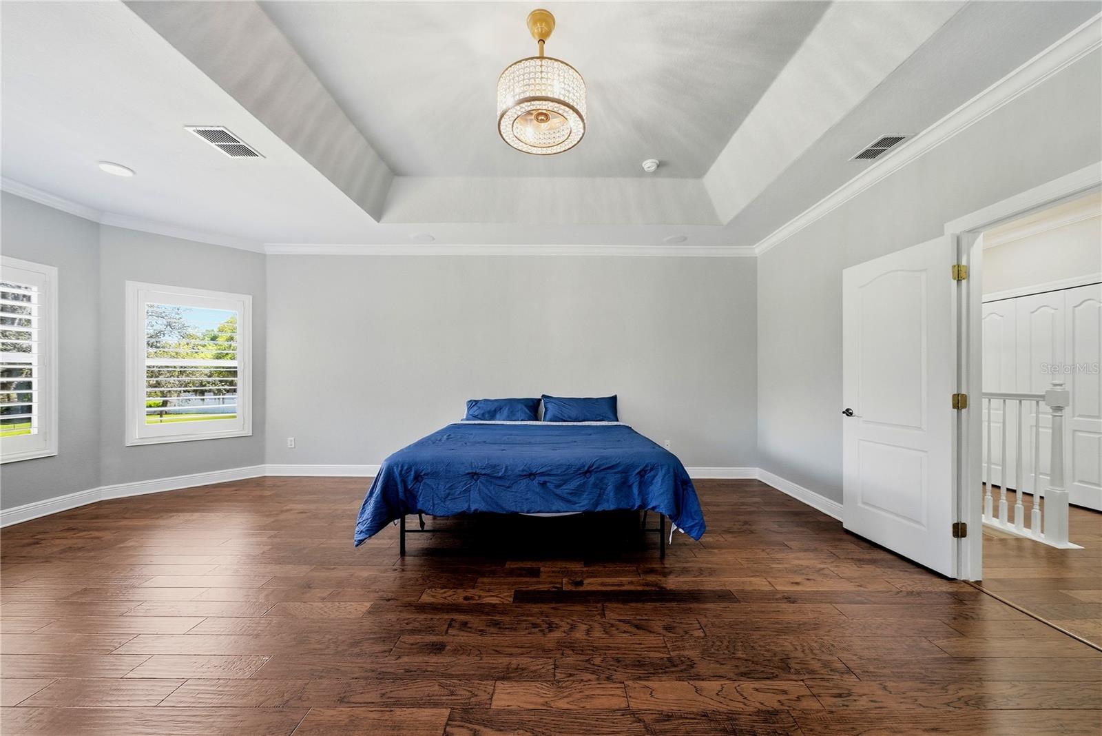 WARREN ESTATES - Residential