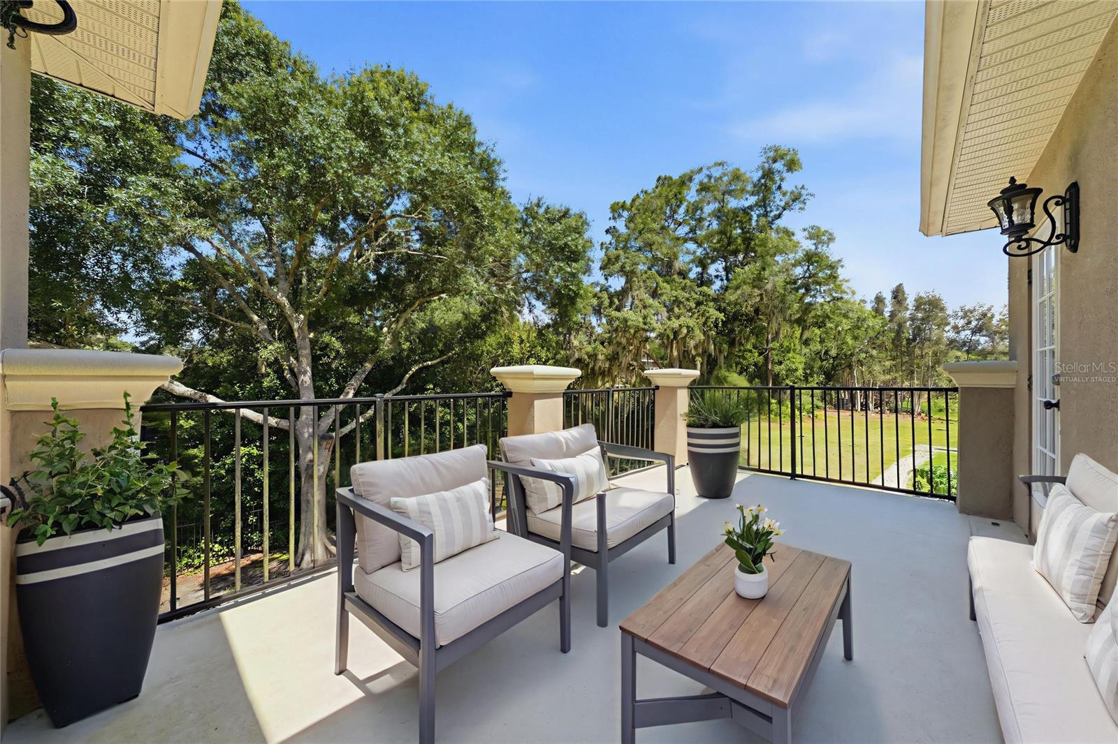 WARREN ESTATES - Residential