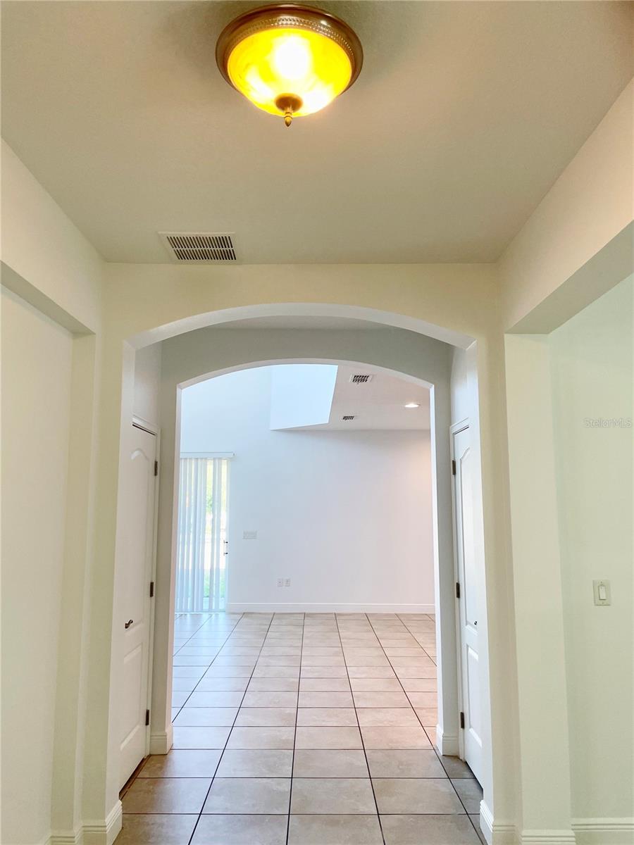 GRAND HAMPTON PH 5 - Residential Lease
